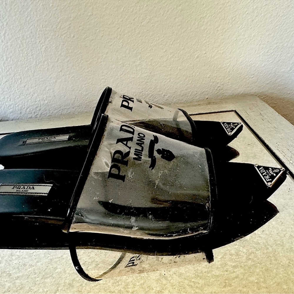 Prada Black Elegant Bag